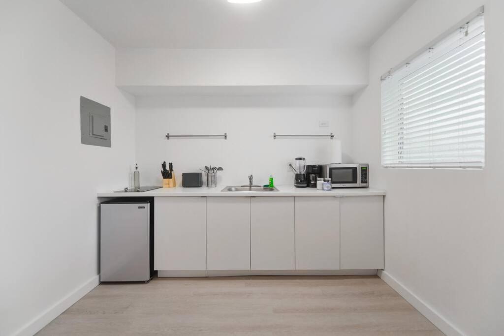 Beautiful Apt 2/2 Near The Beach マイアミ エクステリア 写真